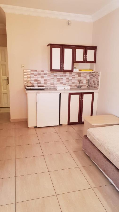 Isabella Apart Otel Аланя Екстериор снимка