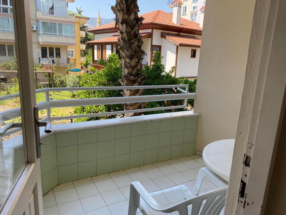Isabella Apart Otel Аланя Екстериор снимка
